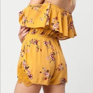 Socialite Off the Shoulder Romper